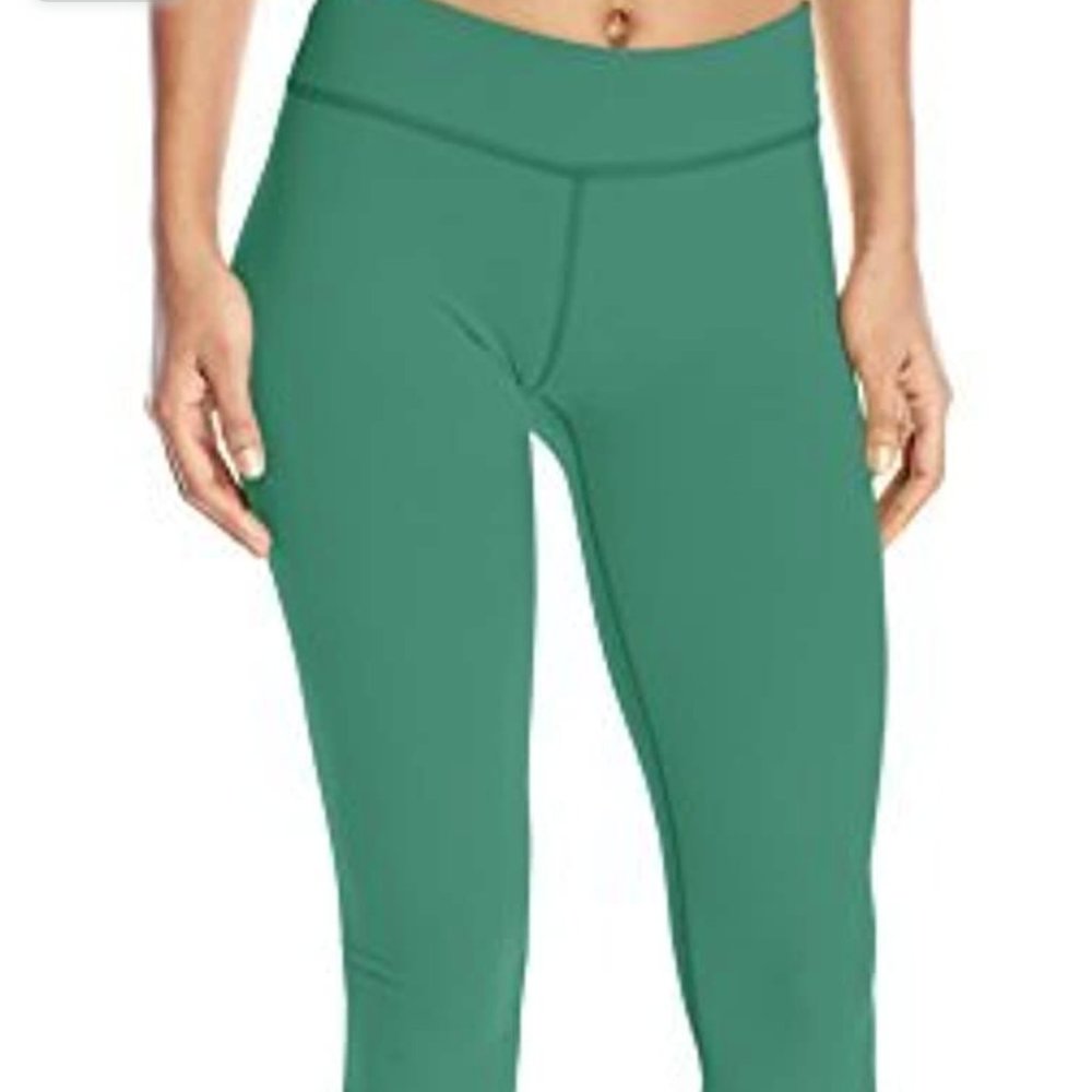 BNWT Beyond Yoga Essential Long Legging